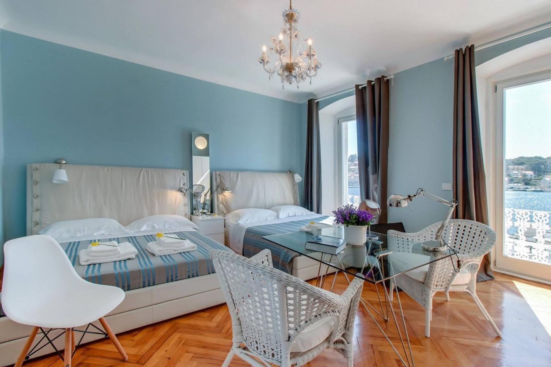 Hotel Vindobona Mali Lošinj Exteriér fotografie